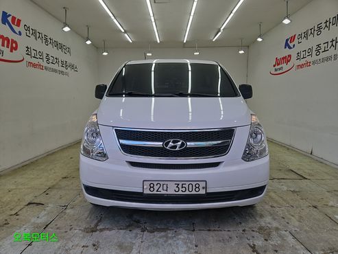 Hyundai Starex 5-Seater VAN CVX Deluxe — пробег 181 200 км — фото 3 из 5