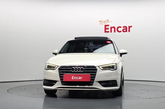 Audi A3 25 TDI Dynamic Sportback 8V — пробег 72 238 км — фото 3 из 5