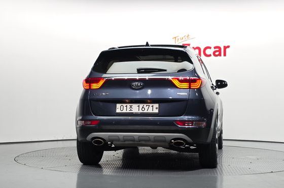 Kia Sportage Diesel 2WD Noblesse Plus — пробег 156 658 км — фото 4 из 5
