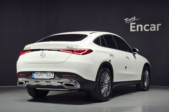 Mercedes-Benz GLC-Class GLC300 4MATIC Avnatgarde Coupe — пробег 12 737 км — фото 2 из 5