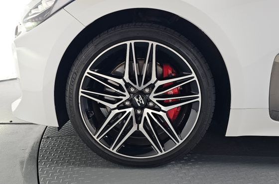 Kia Stinger 3.3 GT AWD Masters Turbo Package — пробег 72 685 км — фото 5 из 5
