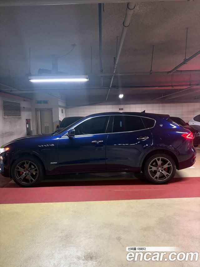 Maserati Levante 3.0 Diesel AWD GranLusso — пробег 163 000 км — фото 2 из 5