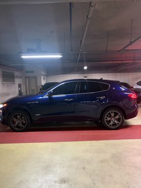 Maserati Levante 3.0 Diesel AWD GranLusso — пробег 163 000 км — фото 2 из 5