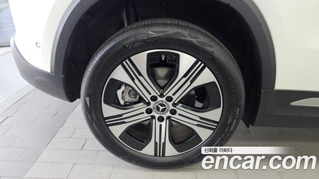 Mercedes-Benz EQA из Кореи Encar