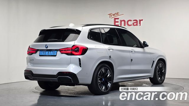 BMW iX3 M Sports — пробег 48 046 км — фото 2 из 5
