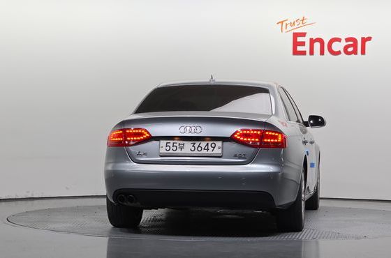 Audi A4 2.0 TFSI Quattro B8 — пробег 131 515 км — фото 4 из 5