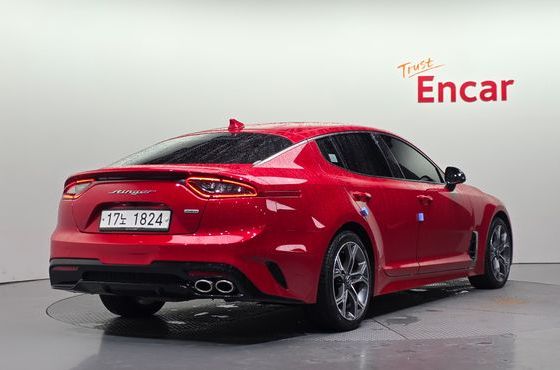 Kia Stinger 2.2 Diesel AWD Platinum — пробег 142 638 км — фото 2 из 5