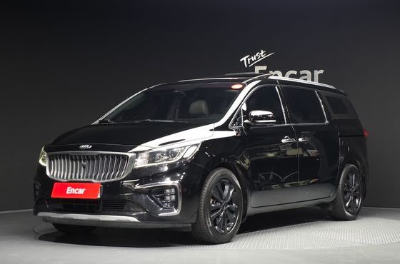 Kia Carnival 9-seater Noblesse — пробег 177 839 км — фото 1 из 5