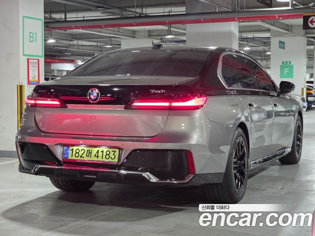 BMW 7-Series 740i xDrive M Sport Limited — пробег 21 426 км — фото 2 из 5