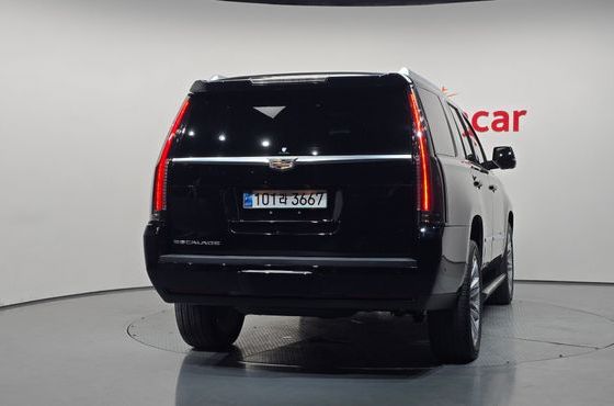 Cadillac Escalade 6.2 4th — пробег 125 870 км — фото 4 из 5