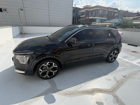 Kia Niro Prestige — пробег 46 095 км — фото 2 из 5