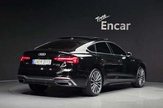 Audi A5 40 TFSI Quattro Premium Sportback — пробег 23 107 км — фото 2 из 5