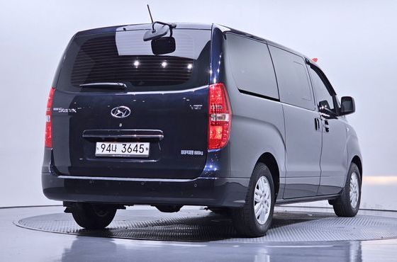Hyundai Starex Van 5-Seater Modern — пробег 65 970 км — фото 2 из 5