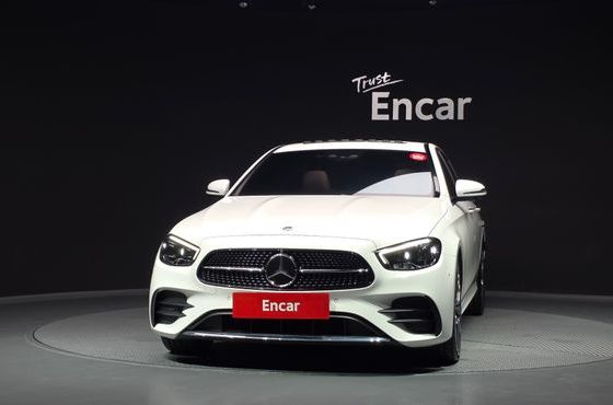Mercedes-Benz E-Class E220d 4MATIC AMG Line — пробег 46 643 км — фото 3 из 5