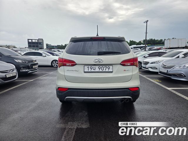 Hyundai Santafe Diesel(e-VGT) 2.0 2WD Premium — пробег 132 380 км — фото 4 из 5