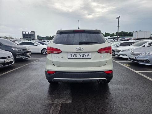 Hyundai Santafe Diesel(e-VGT) 2.0 2WD Premium — пробег 132 380 км — фото 4 из 5