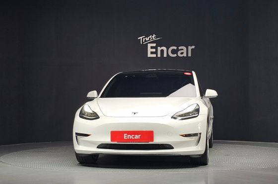 Tesla Model 3 Standard Range Plue RWD — пробег 92 067 км — фото 3 из 5