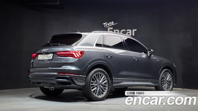 Audi Q3 35 TDI Quattro Premium — пробег 31 655 км — фото 2 из 5
