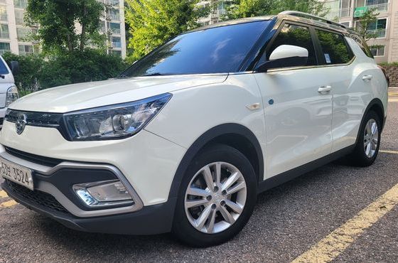 Ssangyong TIBOLI Diesel IX 2WD — пробег 286 000 км — фото 2 из 5
