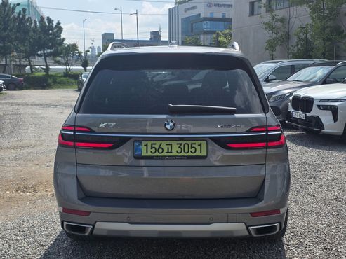 BMW X7 xDrive 40d Design Pure Excellence 7-Seater — пробег 10 594 км — фото 4 из 5