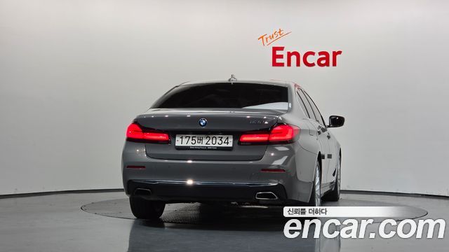 BMW 5-Series из Кореи Encar