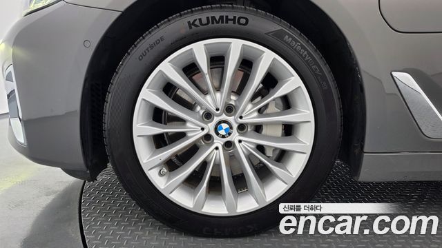BMW 5-Series из Кореи Encar