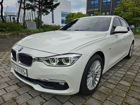 BMW 3-Series 320i Luxury — пробег 156 380 км — фото 3 из 5
