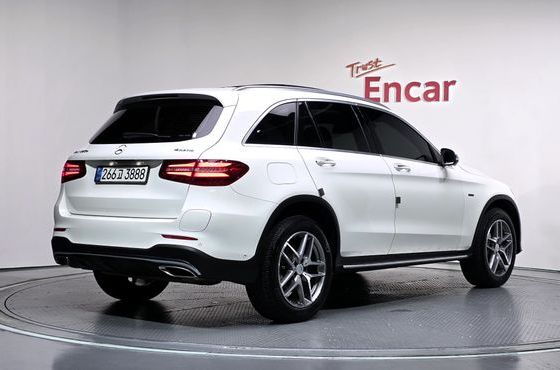 Mercedes-Benz GLC-Class GLC350e 4MATIC AMG Line — пробег 112 122 км — фото 2 из 5