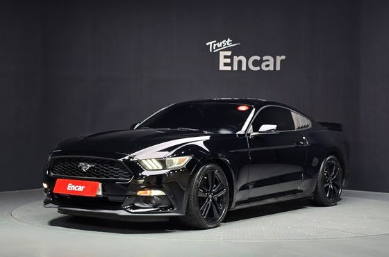 Ford Mustang Coupe — пробег 97 080 км — фото 1 из 5