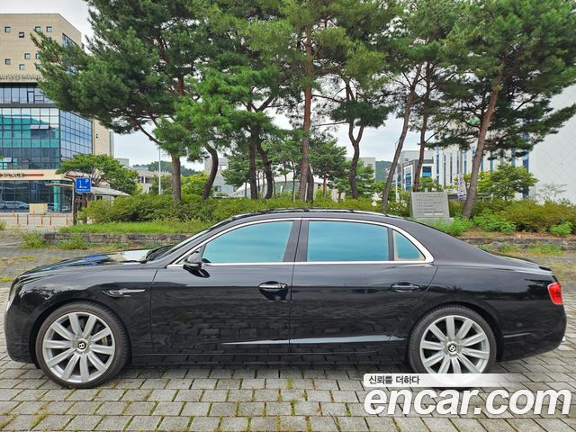 Bentley Flying Spur из Кореи Encar
