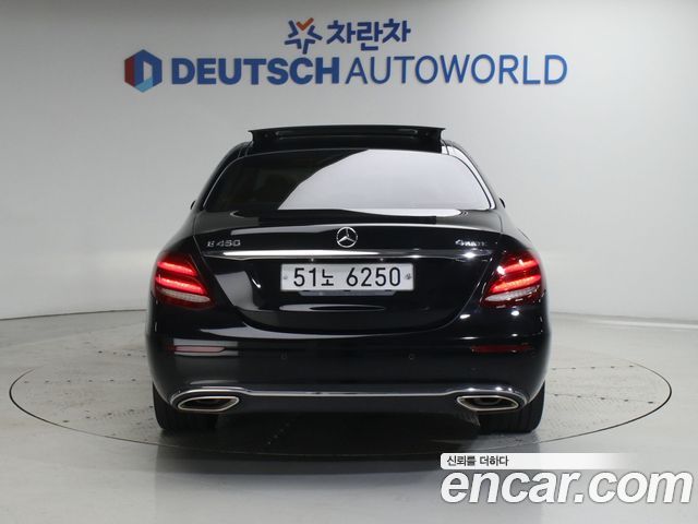 Mercedes-Benz E-Class из Кореи Encar