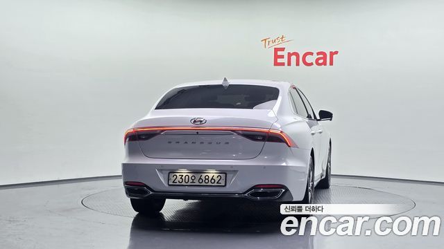Hyundai Grandeur из Кореи Encar
