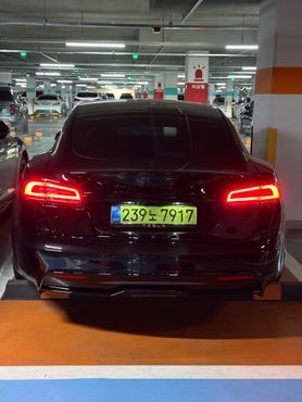 Tesla Model S Long Range — пробег 6 130 км — фото 3 из 5