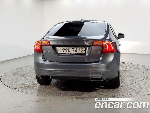 Volvo S60 D4 2nd — пробег 169 291 км — фото 3 из 5