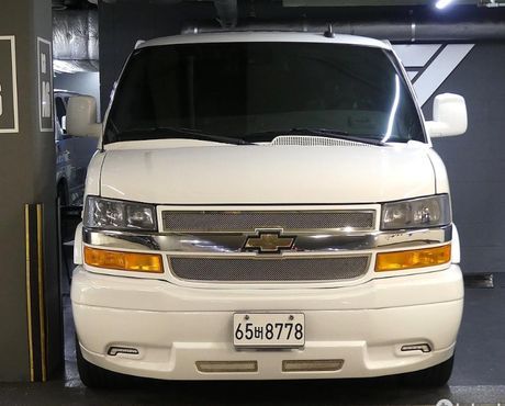 Chevrolet Express Van 6.0 — пробег 72 144 км — фото 1 из 5