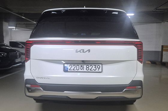Kia Carnival Diesel 9-Seater Noblesse — пробег 38 932 км — фото 4 из 5