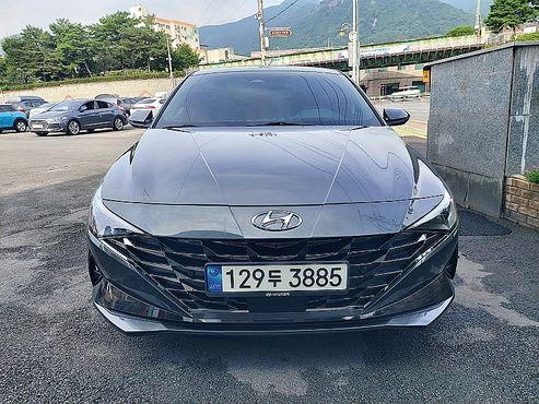 Hyundai AVANTE 1.6 Inspiration — пробег 5 185 км — фото 3 из 5