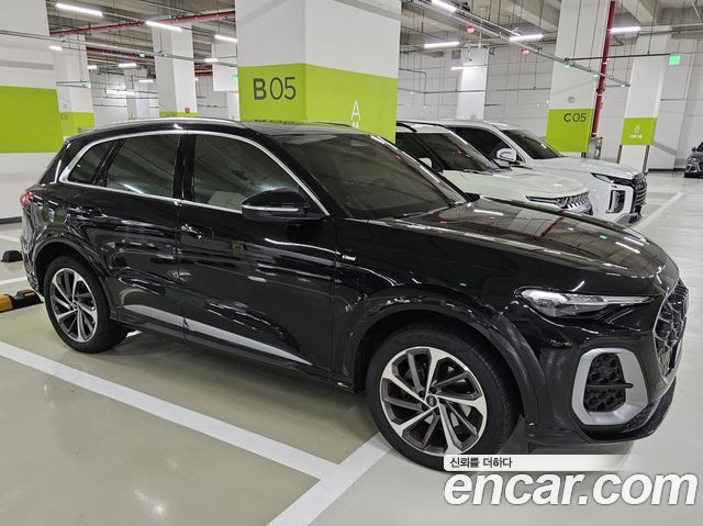 Audi Q5 40 TFSI Quattro S Line — пробег 9 500 км — фото 3 из 5