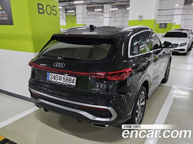 Audi Q5 40 TFSI Quattro S Line — пробег 9 500 км — фото 4 из 5