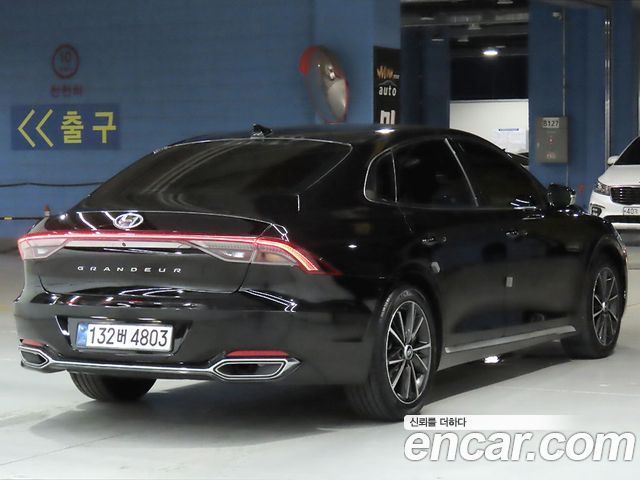 Hyundai Grandeur из Кореи Encar
