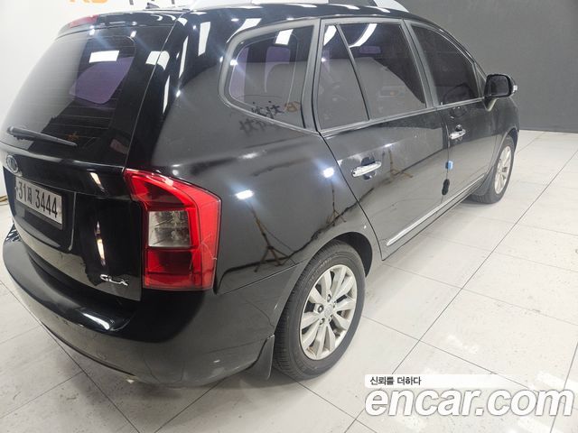 Kia Carens из Кореи Encar