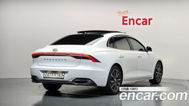 Hyundai Grandeur из Кореи Encar