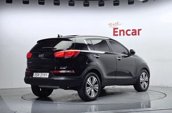 Kia Sportage Diesel 2WD Prestige — пробег 122 077 км — фото 2 из 5