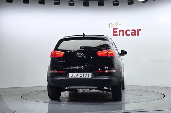 Kia Sportage Diesel 2WD Prestige — пробег 122 077 км — фото 4 из 5