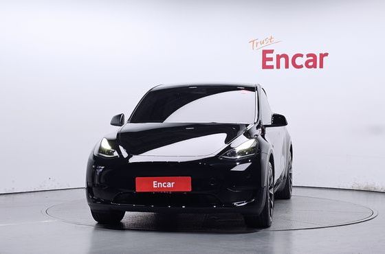 Tesla Model Y RWD — пробег 34 610 км — фото 3 из 5
