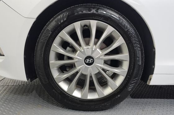 Hyundai Sonata 2.0 Care+ — пробег 97 080 км — фото 5 из 5