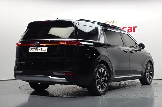 Kia Carnival Diesel 9-Seater Signature — пробег 125 336 км — фото 2 из 5