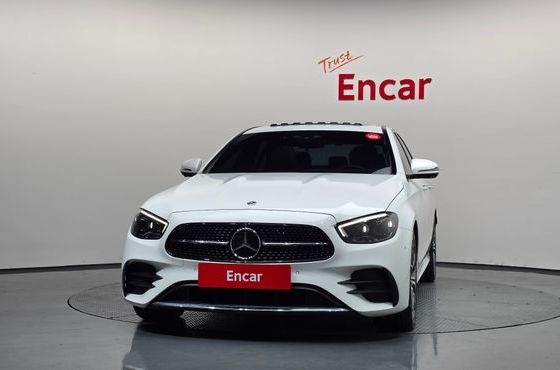 Mercedes-Benz E-Class E220d 4MATIC AMG Line — пробег 56 473 км — фото 3 из 5