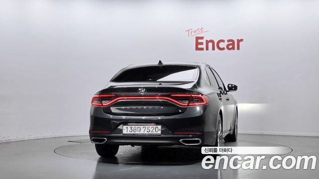 Hyundai Grandeur из Кореи Encar