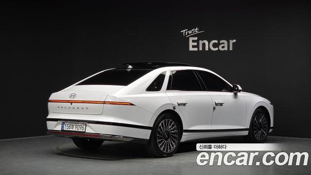 Hyundai Grandeur из Кореи Encar